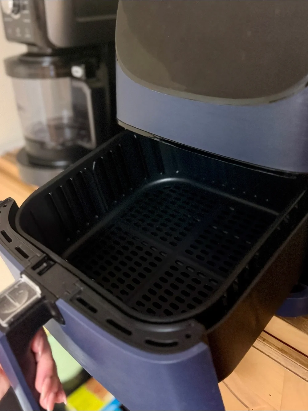 Cosori Air Fryer - Like-New